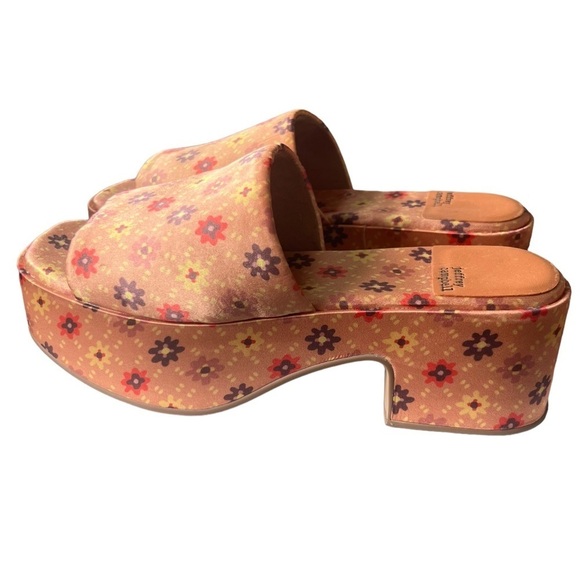 NWT Anthropologie Jeffrey Campbell Shindy Platform Slide Mules 70s Hippie Size 8 - Picture 12 of 12